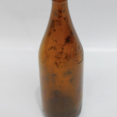 COLLECTABLE VINTAGE 1930s BEER BOTTLE M.B. C.V. MANUFACTURE OF VICTORIA, As1