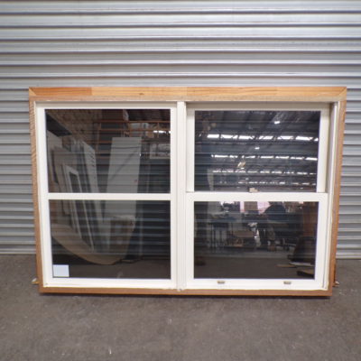 Window 4 Pane with Sash Opening 2000mm wide, 1275mm high, 9v