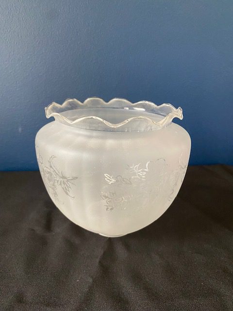 etched glass frilled edge shade (3)